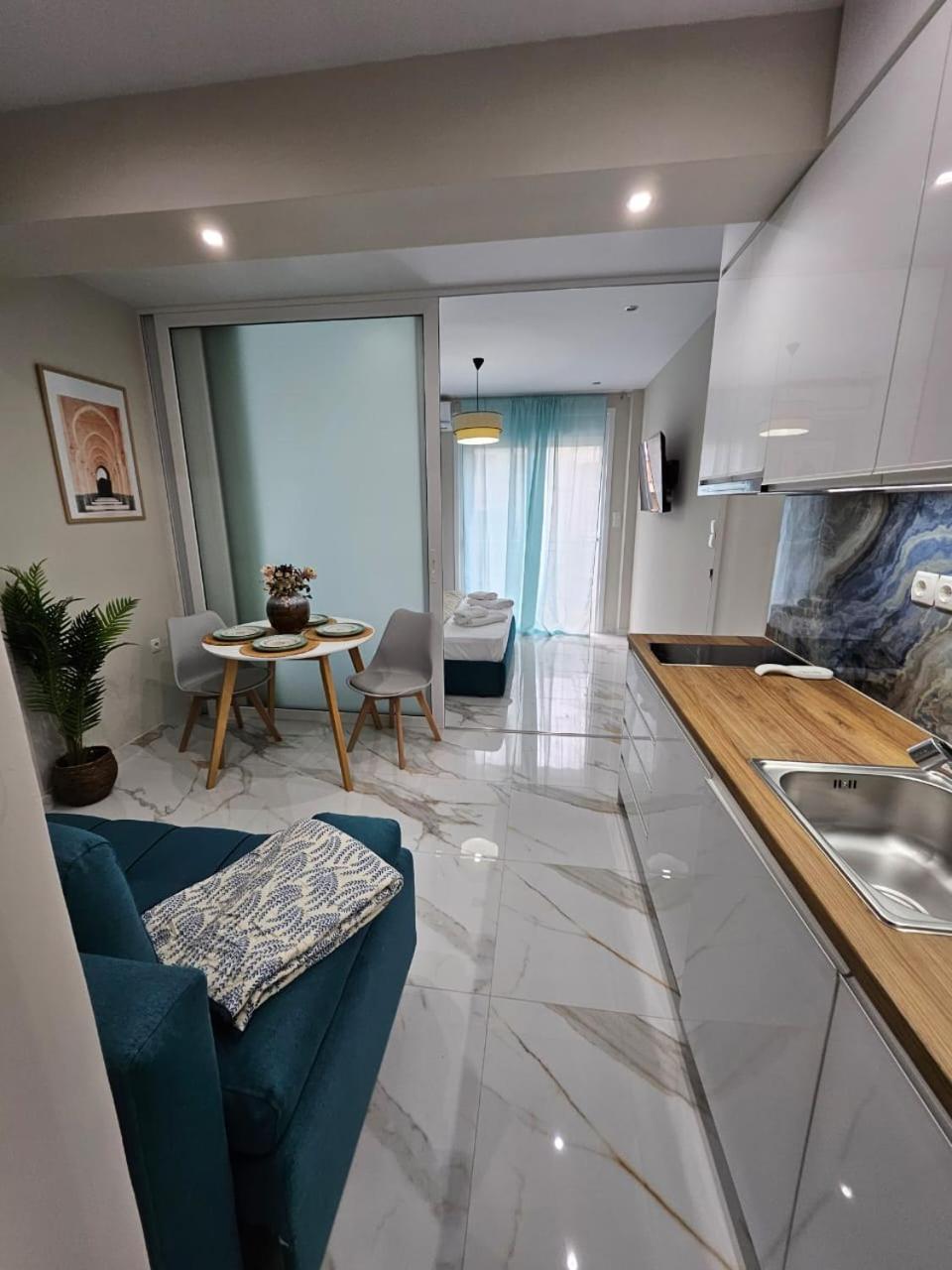 Agora Luxury Apartment 7 Loutráki Buitenkant foto
